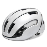 Air resistant bicycle helmet