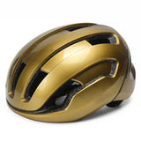 Air resistant bicycle helmet